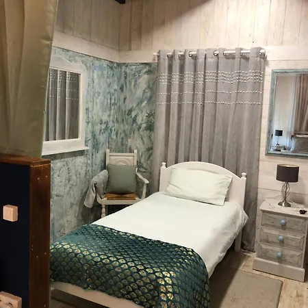 La Maison De Lavande 3* Queaux