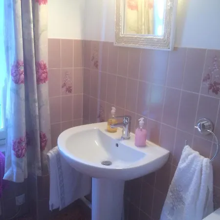 Bed & Breakfast La Maison De Lavande 3*